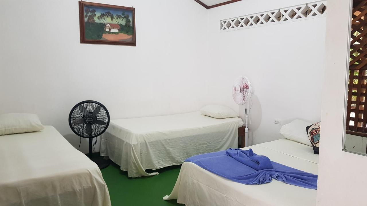 Cabinas Balcon Del Mar Тортугеро Экстерьер фото