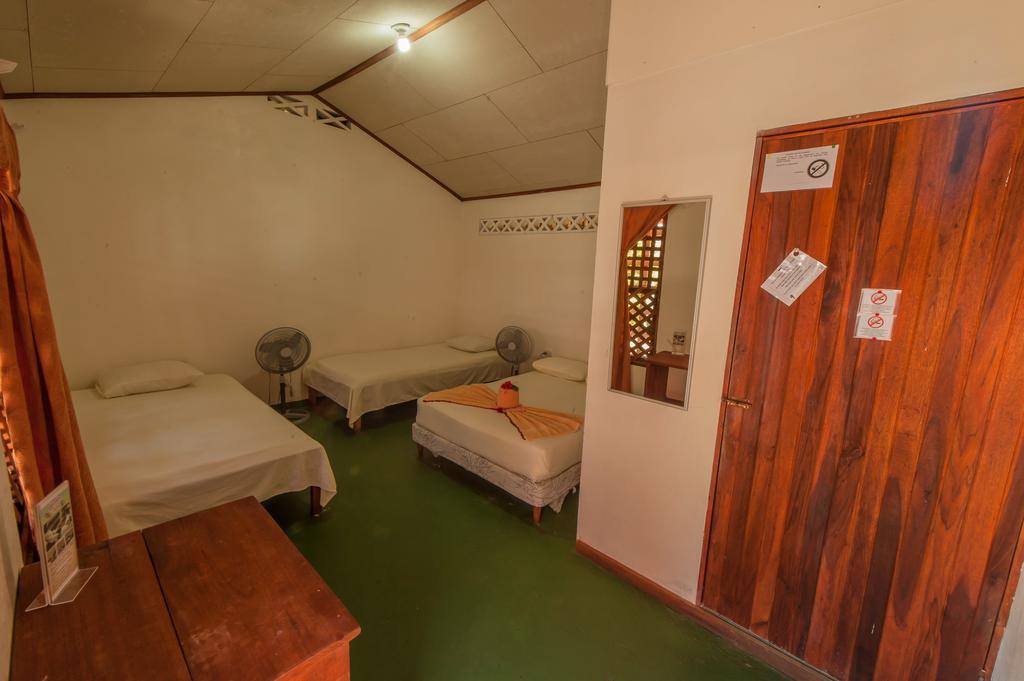 Cabinas Balcon Del Mar Тортугеро Экстерьер фото