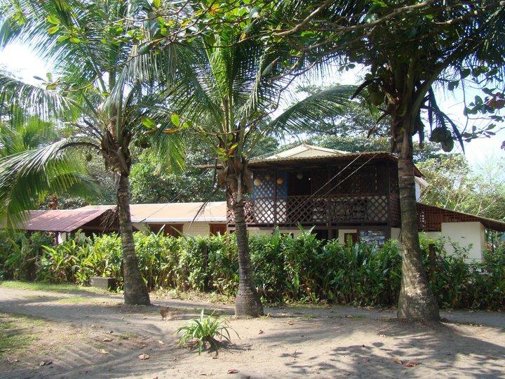 Cabinas Balcon Del Mar Тортугеро Экстерьер фото