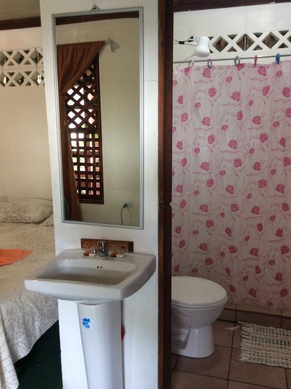 Cabinas Balcon Del Mar Тортугеро Экстерьер фото